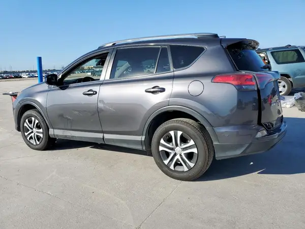JTMZFREVXHJ101745 2017 TOYOTA RAV 4 - Image 2