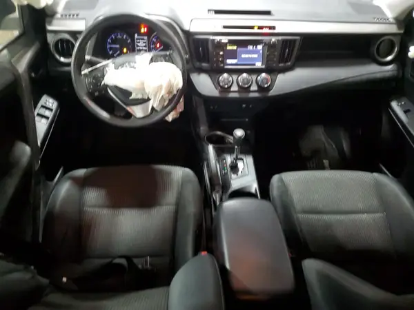 JTMZFREVXHJ125172 2017 TOYOTA RAV 4 - Image 8