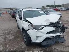 JTMZFREVXHJ129965 2017 TOYOTA RAV 4