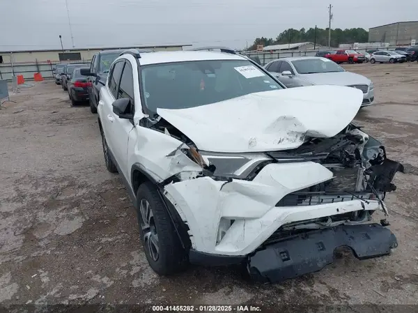 JTMZFREVXHJ129965 2017 TOYOTA RAV 4 - Image 1