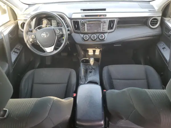 JTMZFREVXHJ137984 2017 TOYOTA RAV 4 - Image 8