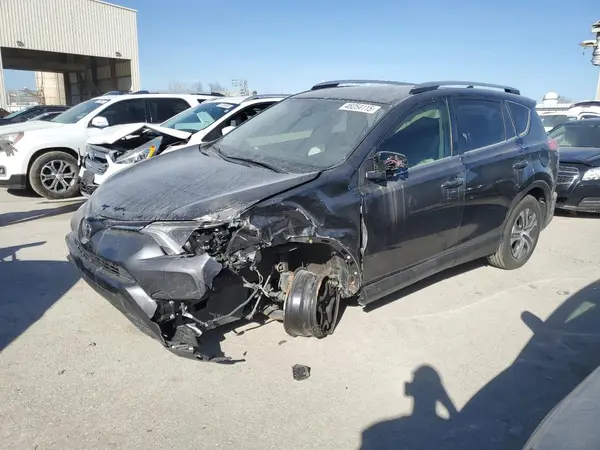 JTMZFREVXHJ140464 2017 TOYOTA RAV 4 - Image 1