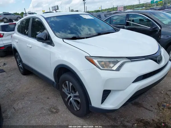 JTMZFREVXHJ141100 2017 TOYOTA RAV 4 - Image 1