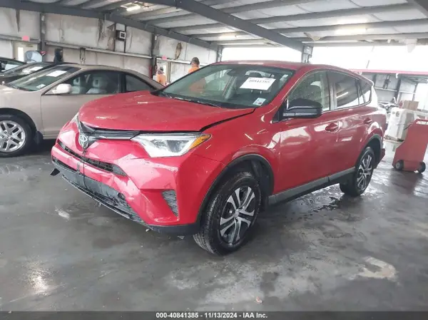 JTMZFREVXHJ144093 2017 TOYOTA RAV 4 - Image 2