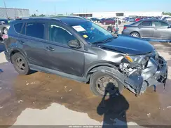 JTMZFREVXHJ715811 2017 TOYOTA RAV 4
