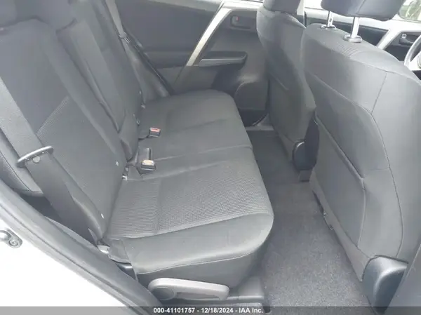 JTMZFREVXJJ181635 2018 TOYOTA RAV 4 - Image 8