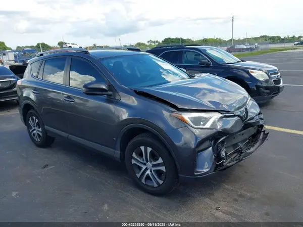 JTMZFREVXJJ207313 2018 TOYOTA RAV 4 - Image 1