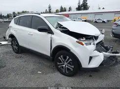 JTMZFREVXJJ735661 2018 TOYOTA RAV 4