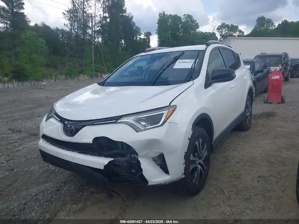 JTMZFREVXJJ750337 2018 TOYOTA RAV 4 - Image 2