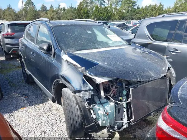 JTMZFREVXJJ752007 2018 TOYOTA RAV 4 - Image 1
