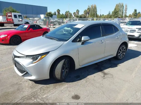 JTNA4RBE8L3094729 2020 TOYOTA COROLLA - Image 2