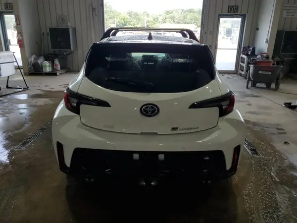 2025 TOYOTA COROLLA auction photo 6