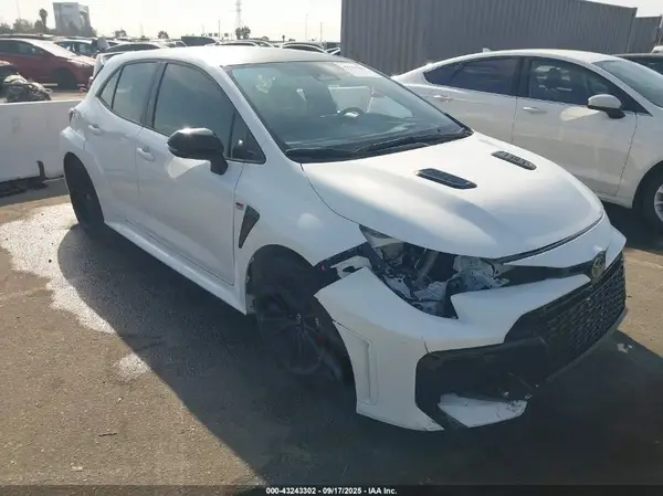 JTNABAAE6SA018400 2025 TOYOTA COROLLA - Image 1