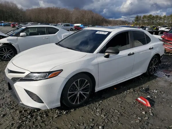 JTNB11HK0J3000349 2018 TOYOTA CAMRY - Image 1