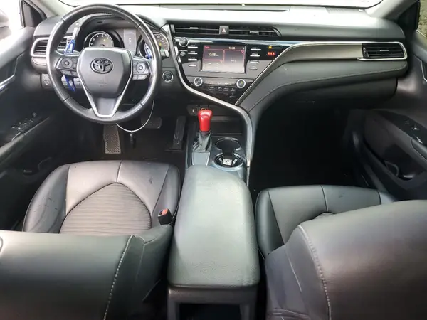 JTNB11HK0J3000349 2018 TOYOTA CAMRY - Image 8