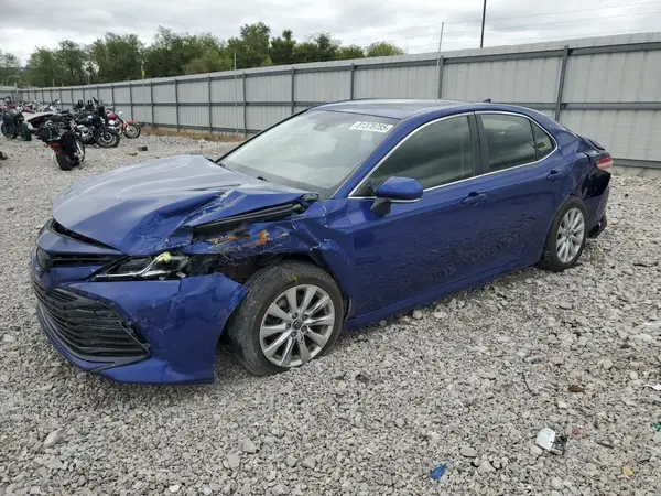 JTNB11HK0J3000755 2018 TOYOTA CAMRY - Image 1