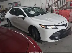 JTNB11HK0J3001081 2018 TOYOTA CAMRY