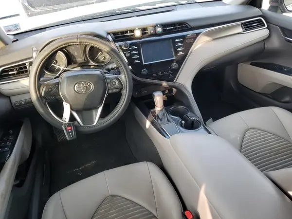 JTNB11HK0J3001162 2018 TOYOTA CAMRY - Image 8