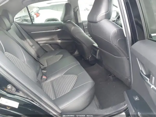 JTNB11HK0J3001971 2018 TOYOTA CAMRY - Image 8