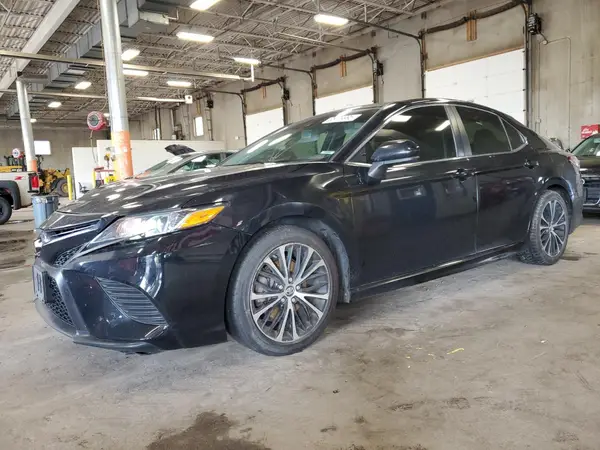 JTNB11HK0J3003834 2018 TOYOTA CAMRY - Image 1
