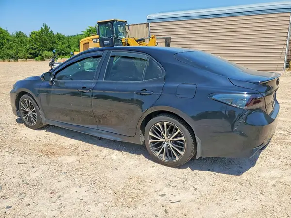 JTNB11HK0J3004482 2018 TOYOTA CAMRY - Image 2