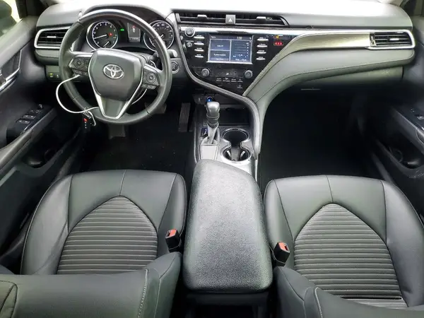 JTNB11HK0J3004482 2018 TOYOTA CAMRY - Image 8