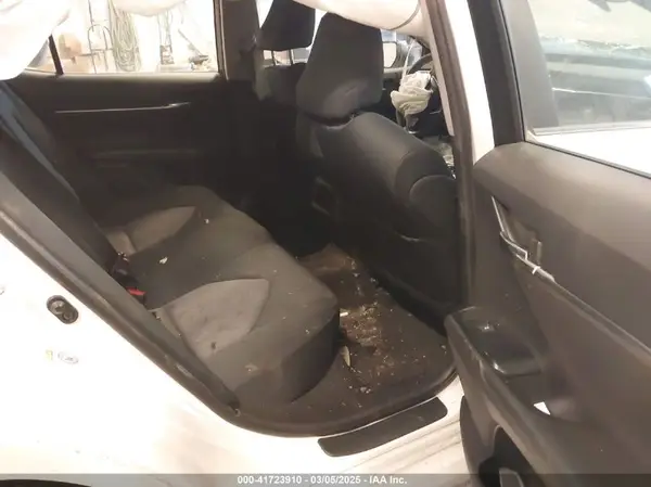 JTNB11HK0J3004675 2018 TOYOTA CAMRY - Image 8