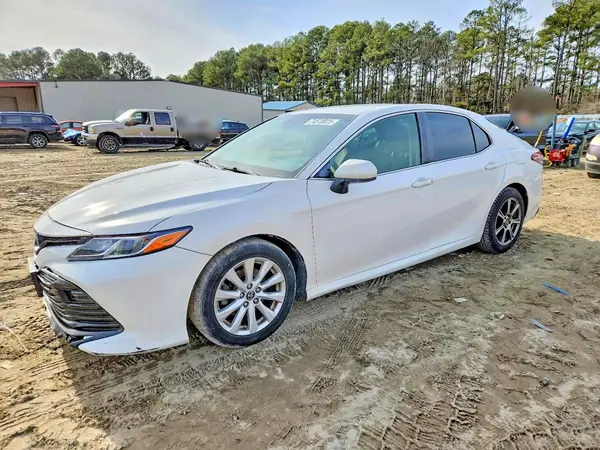 JTNB11HK0J3006085 2018 TOYOTA CAMRY - Image 1