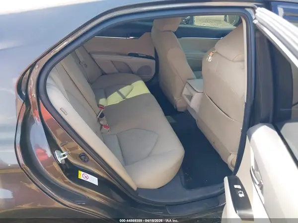 JTNB11HK0J3006278 2018 TOYOTA CAMRY - Image 8