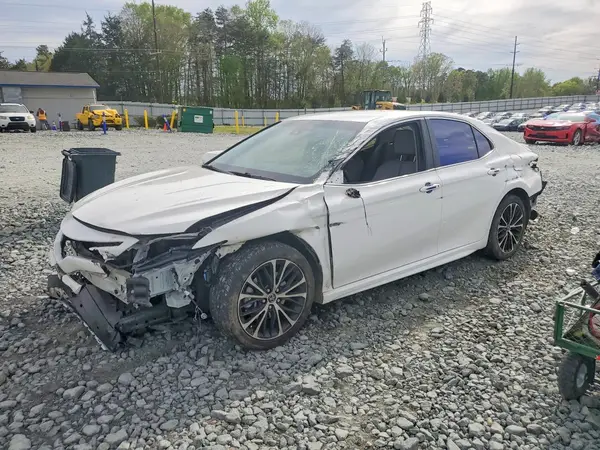 JTNB11HK0J3006765 2018 TOYOTA CAMRY - Image 1