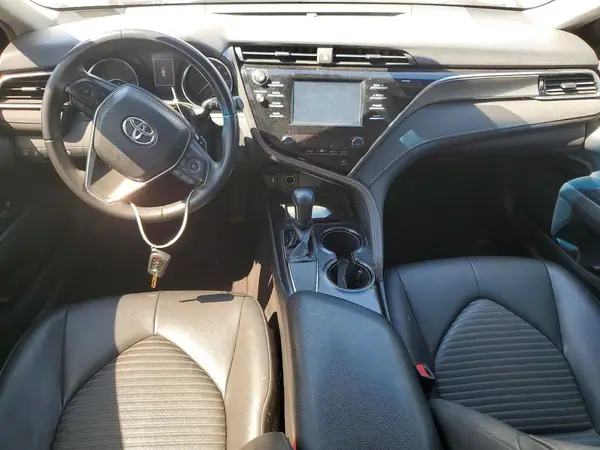 JTNB11HK0J3007639 2018 TOYOTA CAMRY - Image 8
