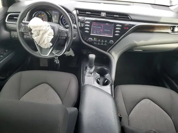 JTNB11HK0J3009875 2018 TOYOTA CAMRY - Image 8