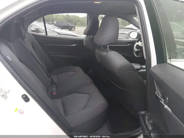 JTNB11HK0J3010055 2018 TOYOTA CAMRY - Image 8