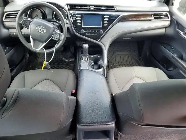JTNB11HK0J3011660 2018 TOYOTA CAMRY - Image 8