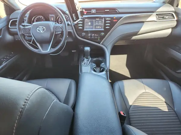 JTNB11HK0J3013831 2018 TOYOTA CAMRY - Image 8