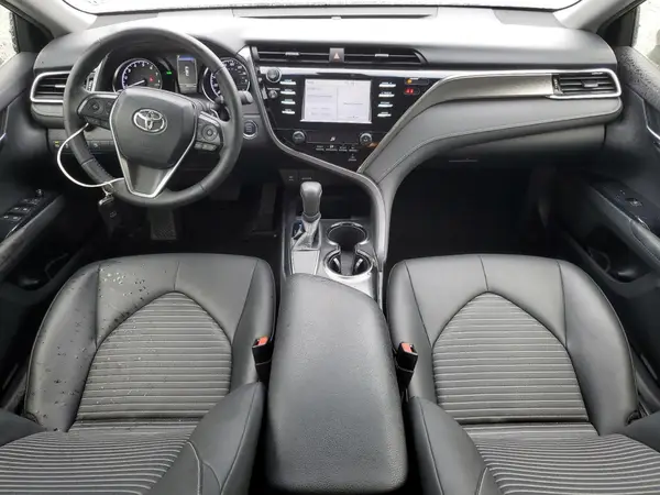 JTNB11HK0J3014008 2018 TOYOTA CAMRY - Image 8