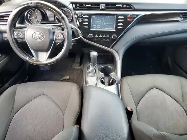 JTNB11HK0J3014025 2018 TOYOTA CAMRY - Image 8