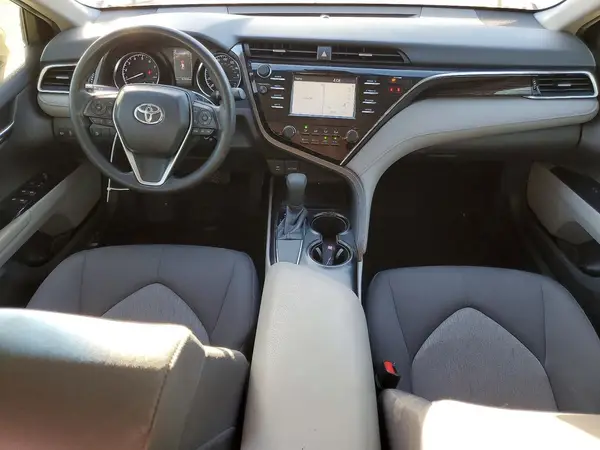 JTNB11HK0J3014087 2018 TOYOTA CAMRY - Image 8