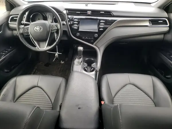 JTNB11HK0J3015577 2018 TOYOTA CAMRY - Image 8