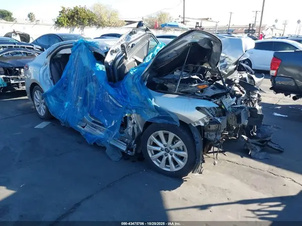 JTNB11HK0J3017216 2018 TOYOTA CAMRY - Image 1