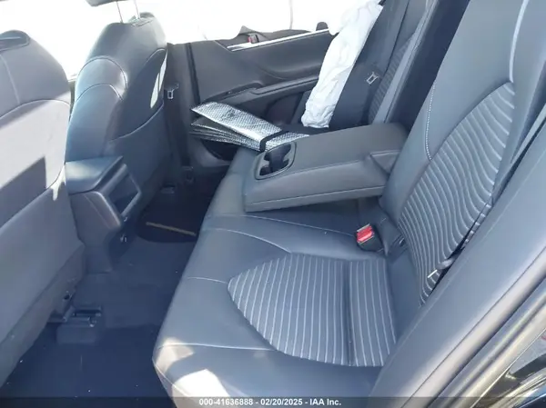 JTNB11HK0J3018429 2018 TOYOTA CAMRY - Image 8