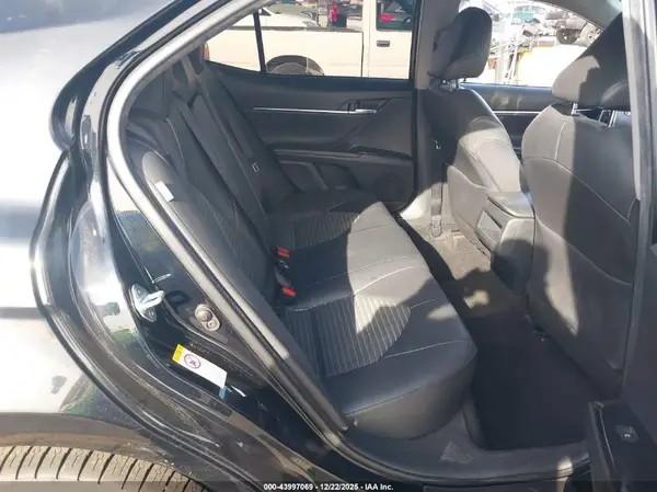 JTNB11HK0J3019175 2018 TOYOTA CAMRY - Image 8