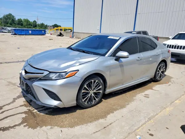 JTNB11HK0J3019497 2018 TOYOTA CAMRY - Image 1