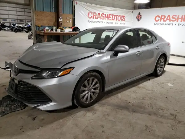 JTNB11HK0J3020407 2018 TOYOTA CAMRY - Image 1