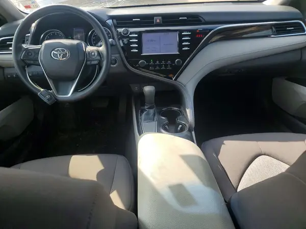 JTNB11HK0J3022352 2018 TOYOTA CAMRY - Image 8
