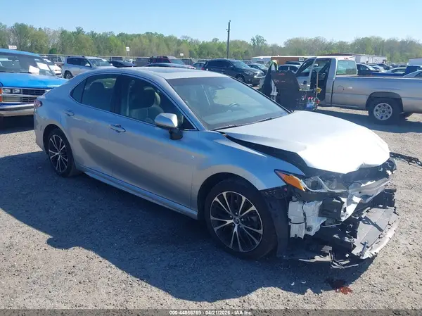 JTNB11HK0J3022996 2018 TOYOTA CAMRY - Image 1