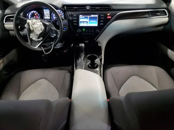 JTNB11HK0J3023257 2018 TOYOTA CAMRY - Image 8