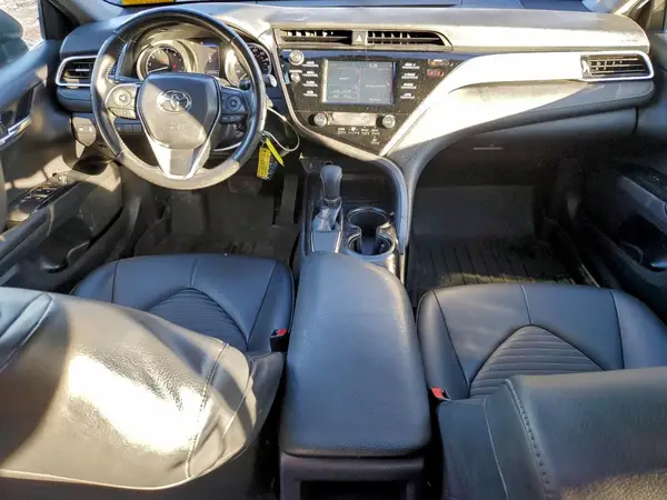 JTNB11HK0J3023470 2018 TOYOTA CAMRY - Image 8