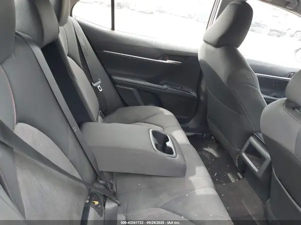 JTNB11HK0J3025204 2018 TOYOTA CAMRY - Image 8