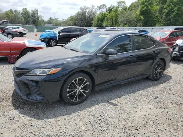 JTNB11HK0J3025316 2018 TOYOTA CAMRY - Image 1